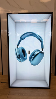 32inch Transparent 3D Spatial Signage Commercial Display