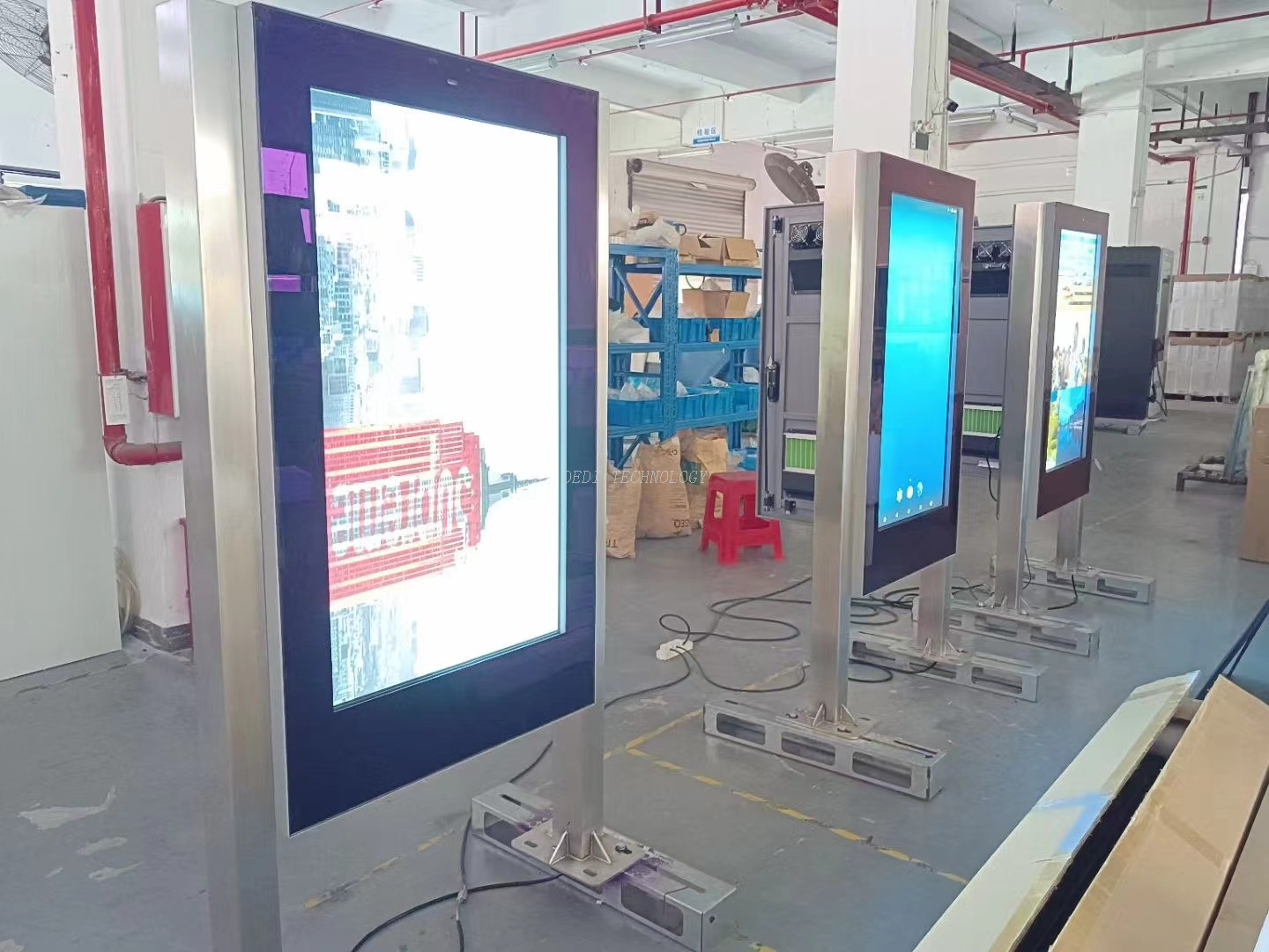 Outdoor Stainless steel LCD Waterproof Video Digital Kiosk 55inch Interactive Advertising TV Touch Screen Totem