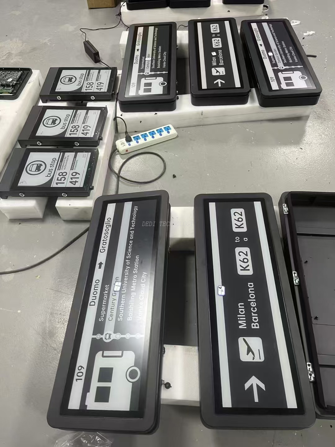  31.2 Inch E Ink Bus Station Bus Information Waterproof Digital Signage Outdoor Display