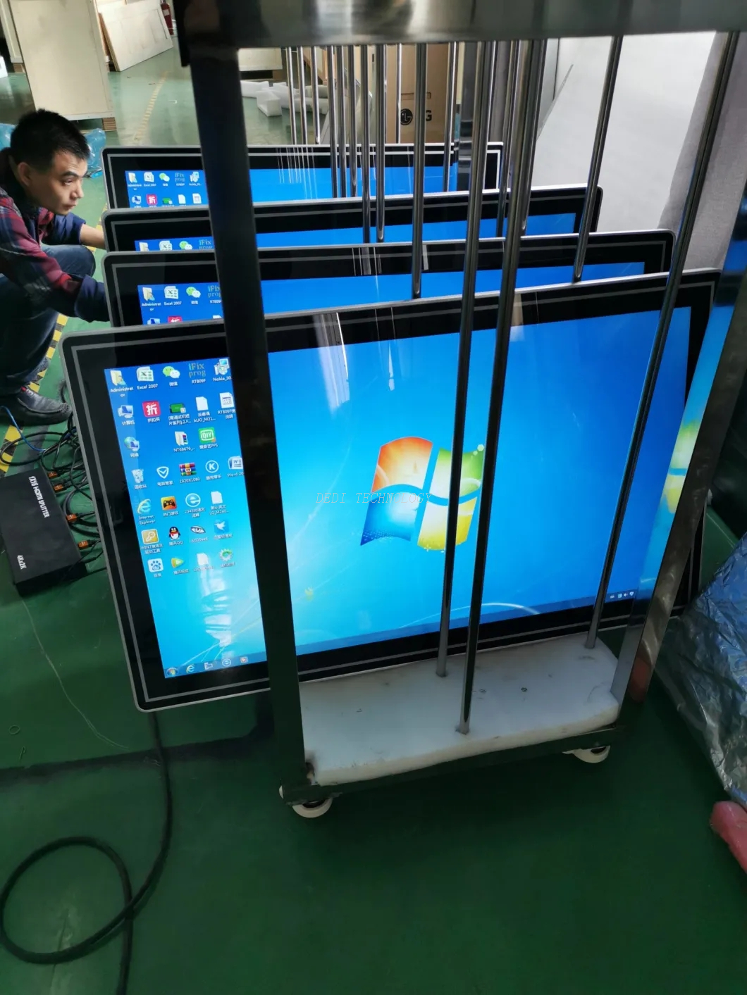43-Wall-Mount-Touch-Screen-Monitor.webp (1)