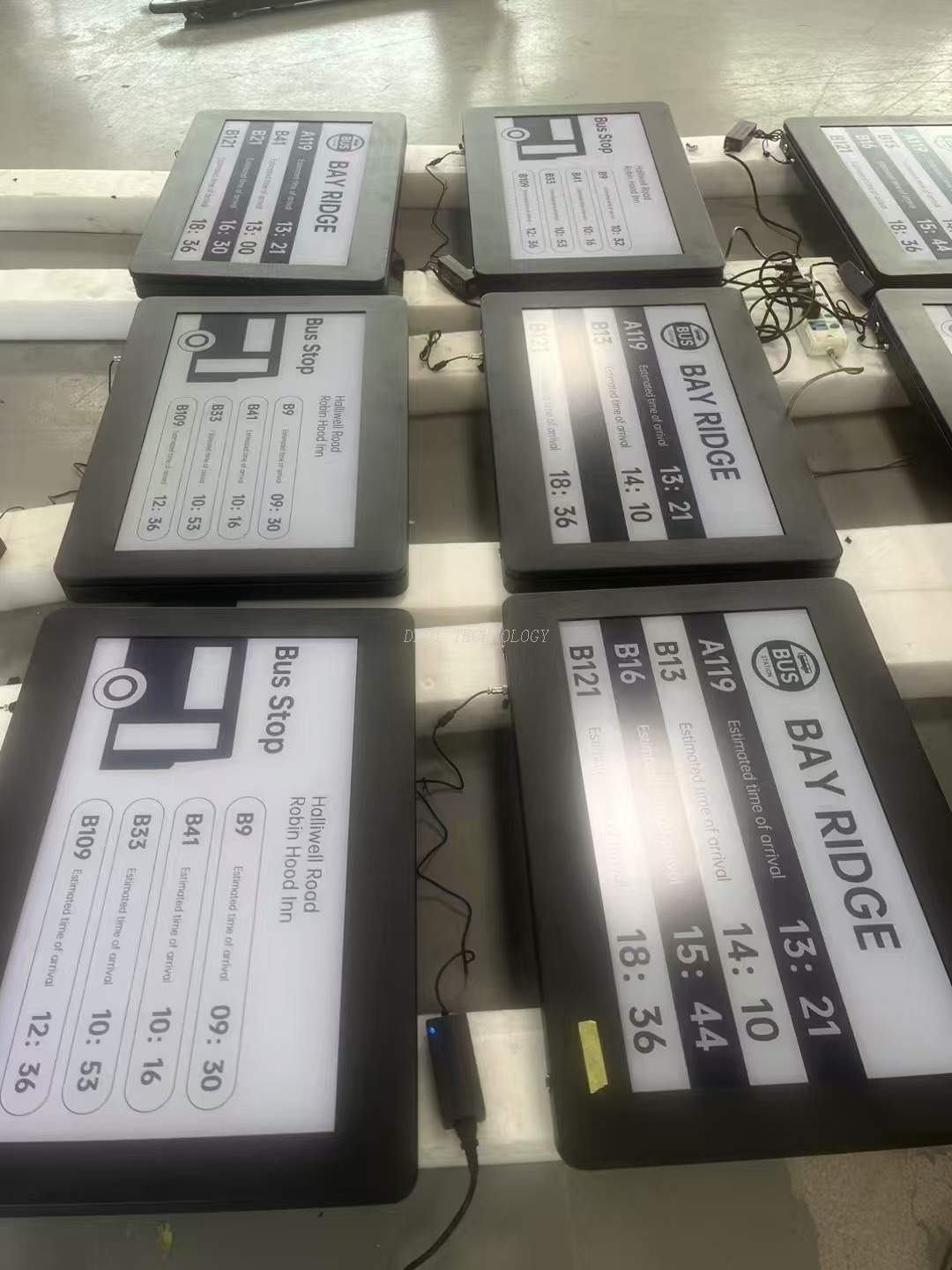 31.2 Inch Spectra 6 Color E-ink Android Digital Signage