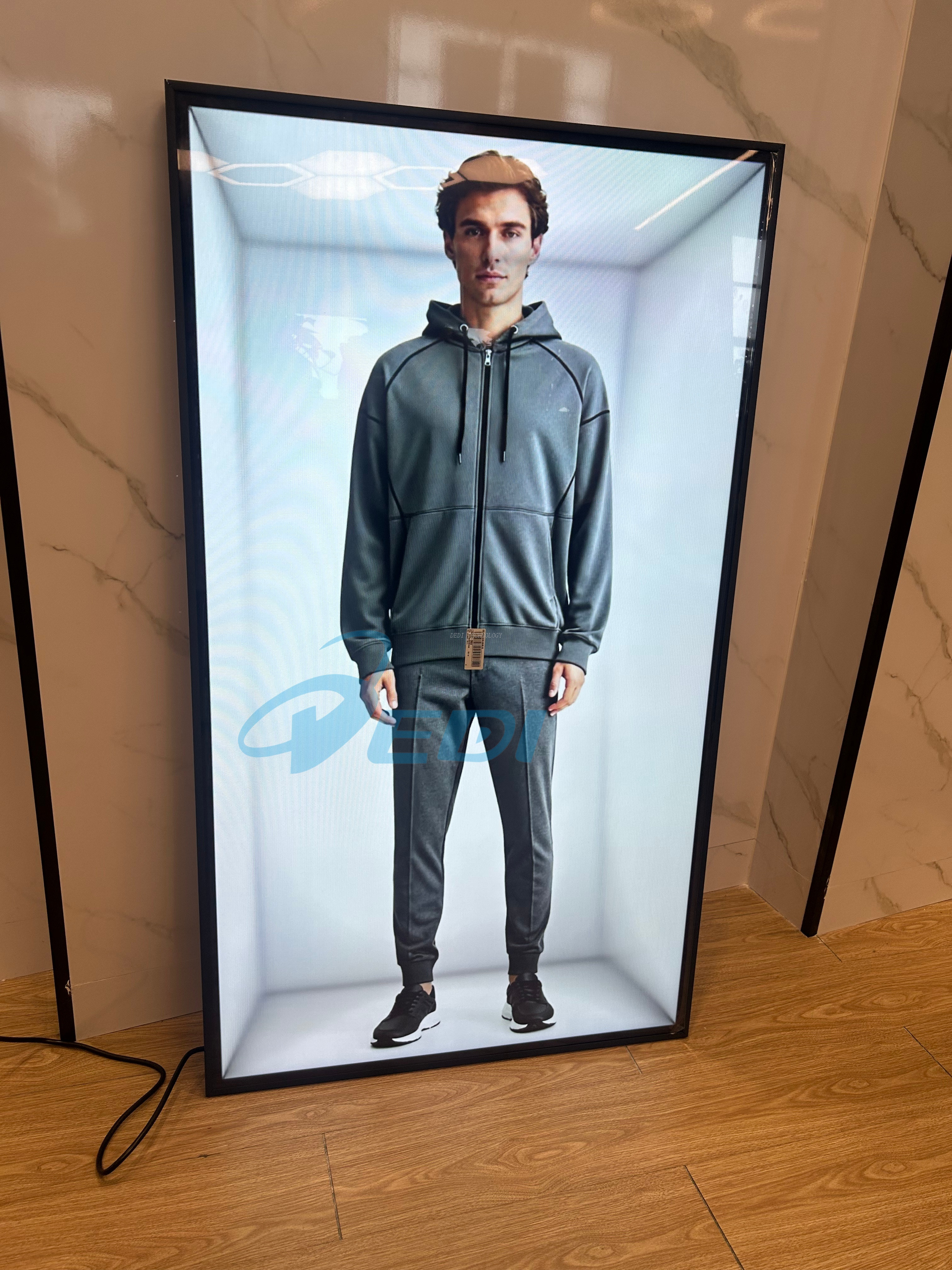 32inch Transparent 3D Spatial Signage Commercial Display